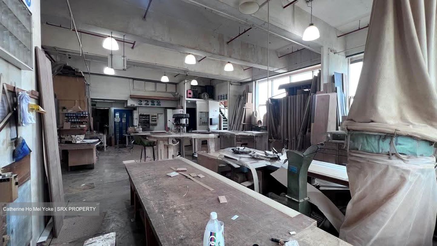 Empire Technocentre (D14), Factory #619310141